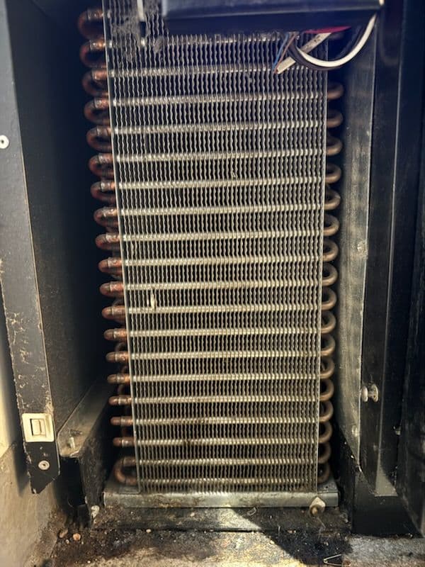 Gallery photos for Condenser Coil Cleaning: Image #1